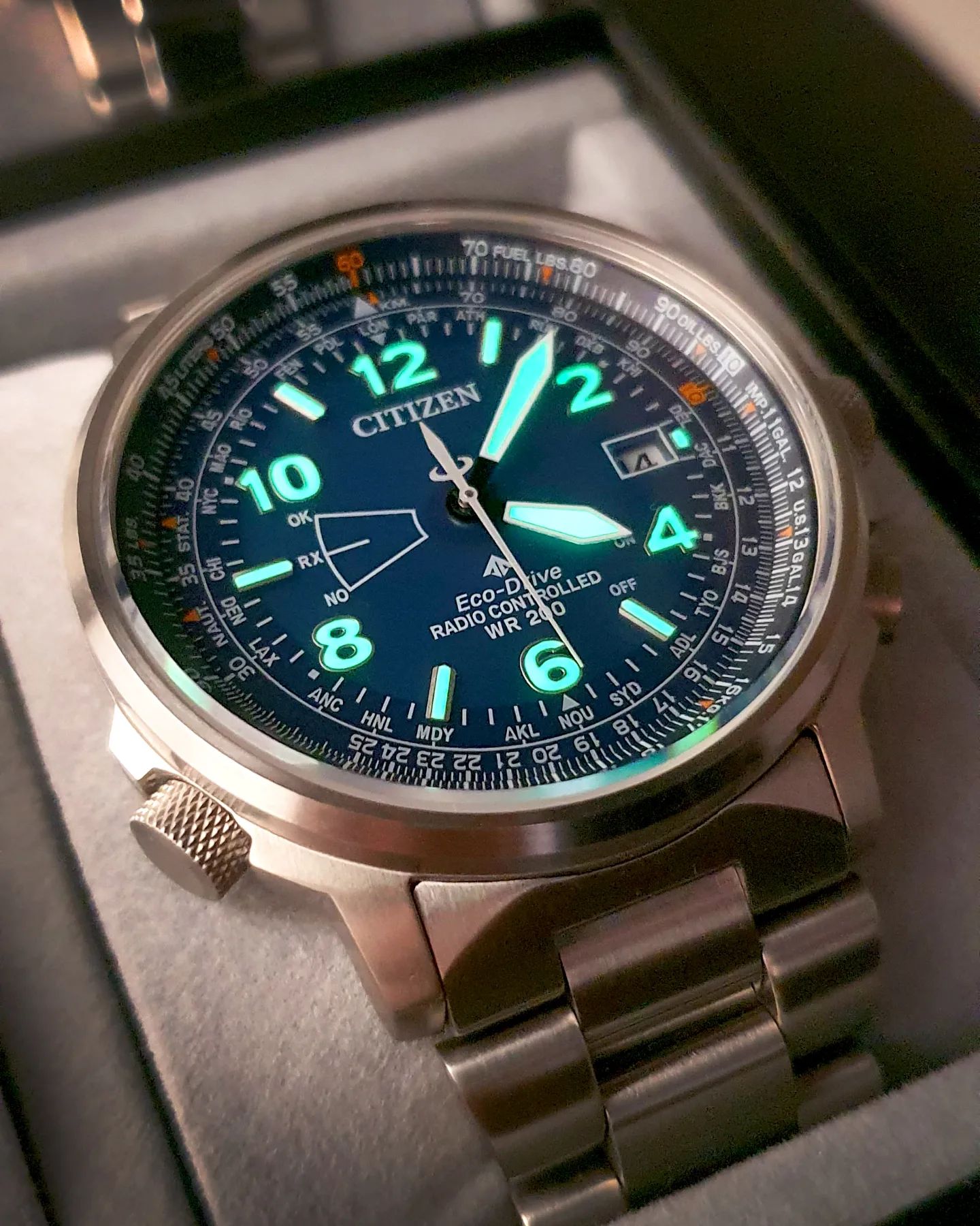 Citizen Eco-Drive часовник